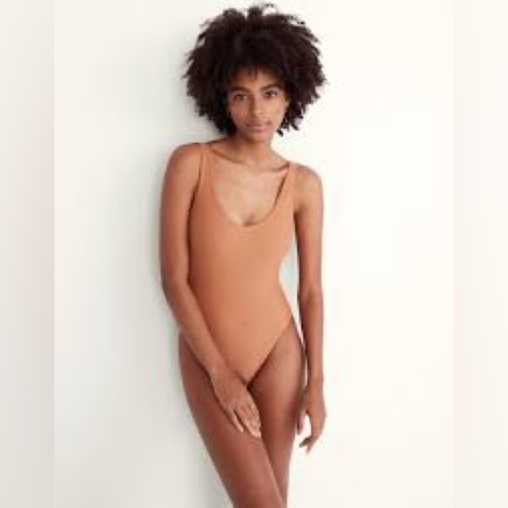 NWT JADE SWIM CONTOUR ONE PIECE SWIMSUIT NUDE TERRY LARGE RTL $195
